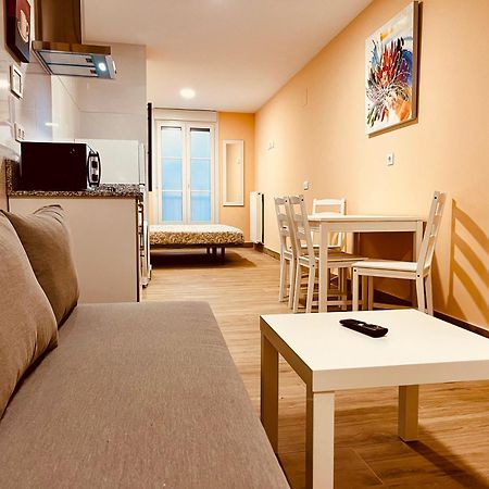 Apartamentos San Nicolas لوغرونيو المظهر الخارجي الصورة